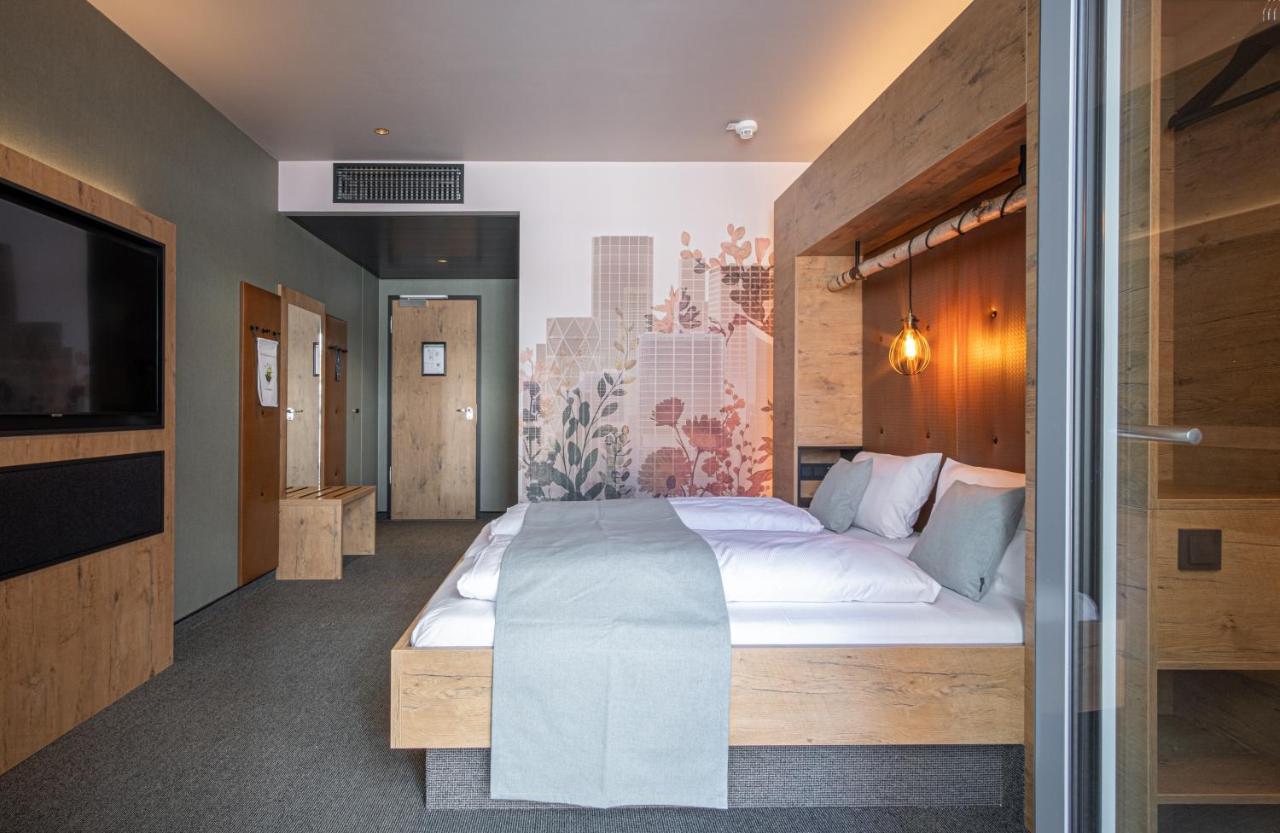 Riku Hotel Göppingen Eksteriør billede